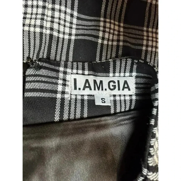 I. Am. Gia. Size Small Mini Skirt with two large rings attached to each side. - Picture 5 of 7